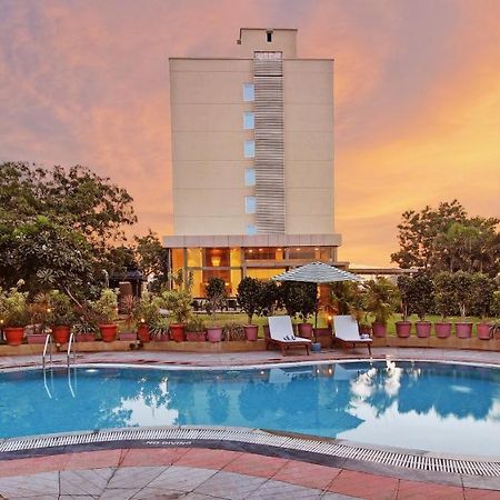 Temple Tree Hotel Shirdi Eksteriør billede