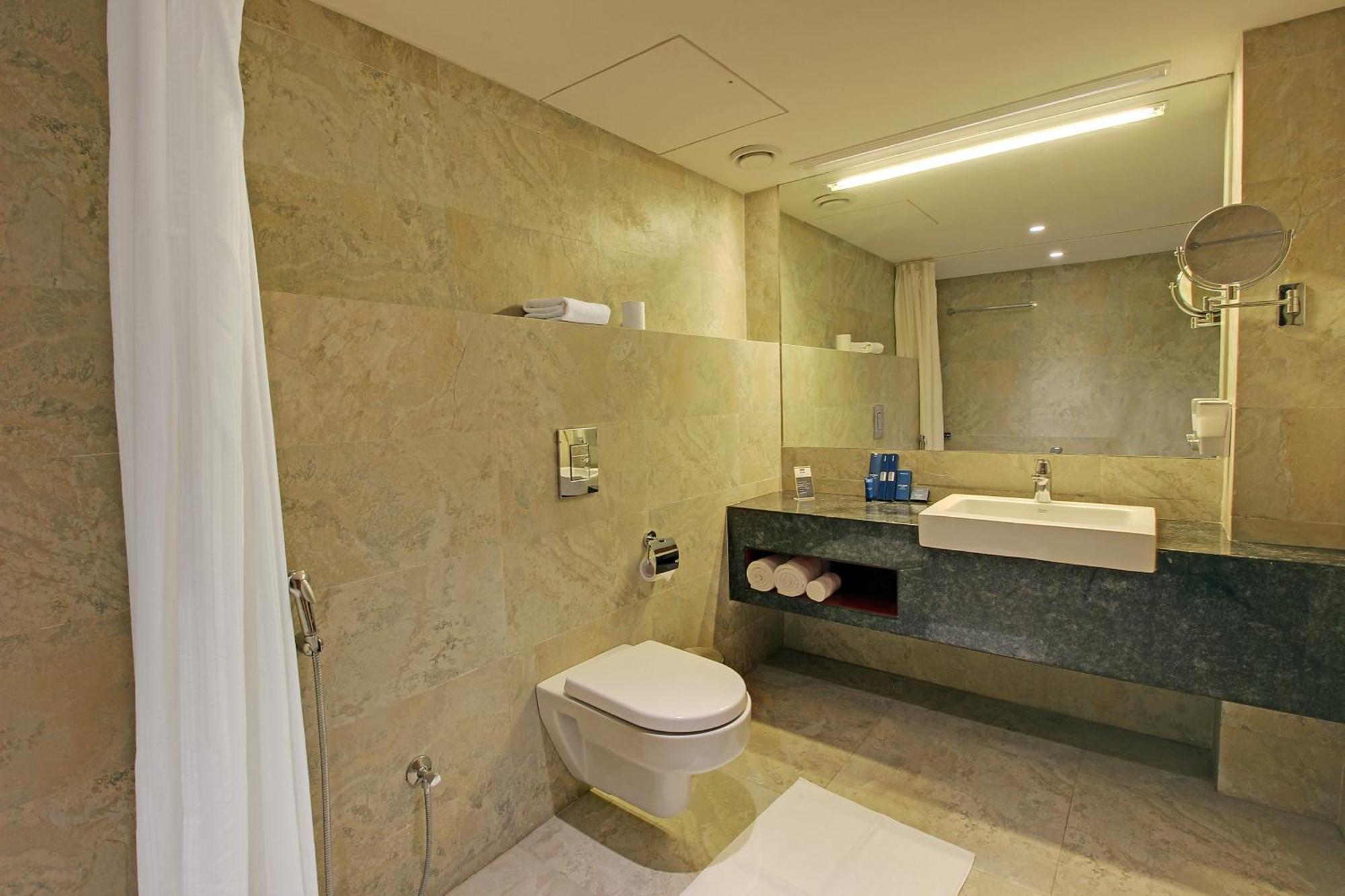Temple Tree Hotel Shirdi Eksteriør billede