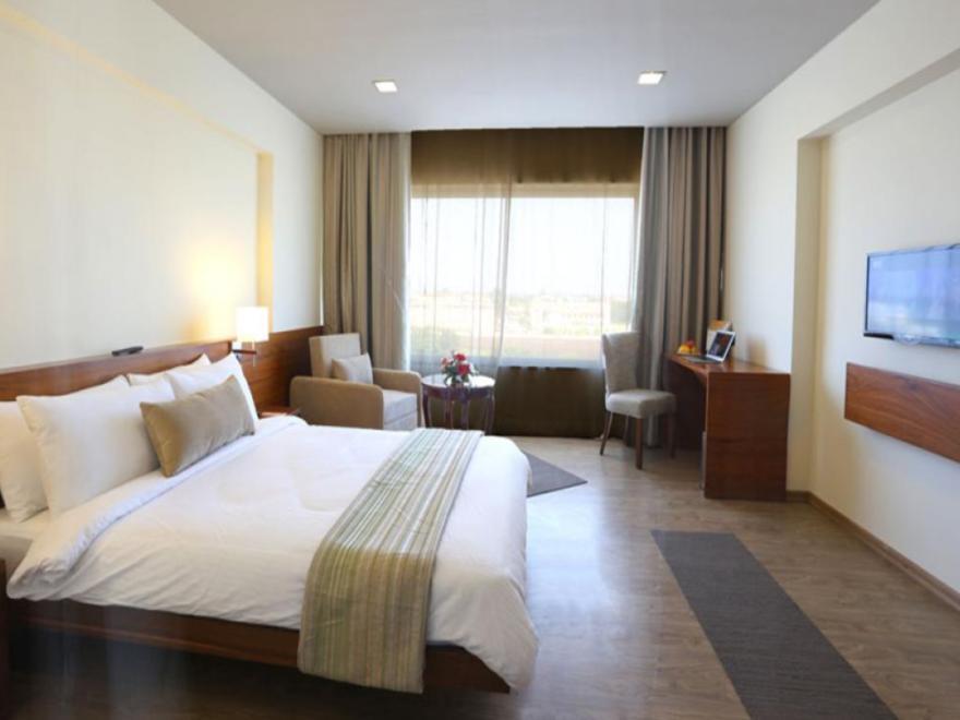 Temple Tree Hotel Shirdi Eksteriør billede